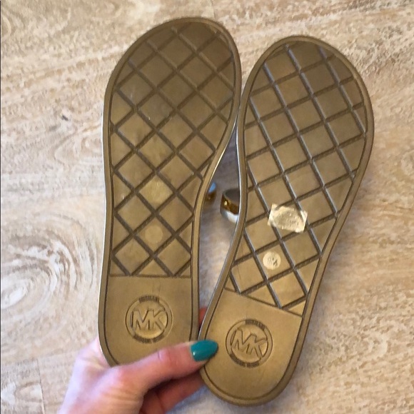 Michael Michael Kors gold silver bronze sandals 9 - Picture 4 of 5